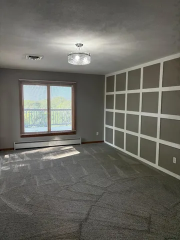 $309,900 | 4075 County Road 15, Montevideo, MN 56265