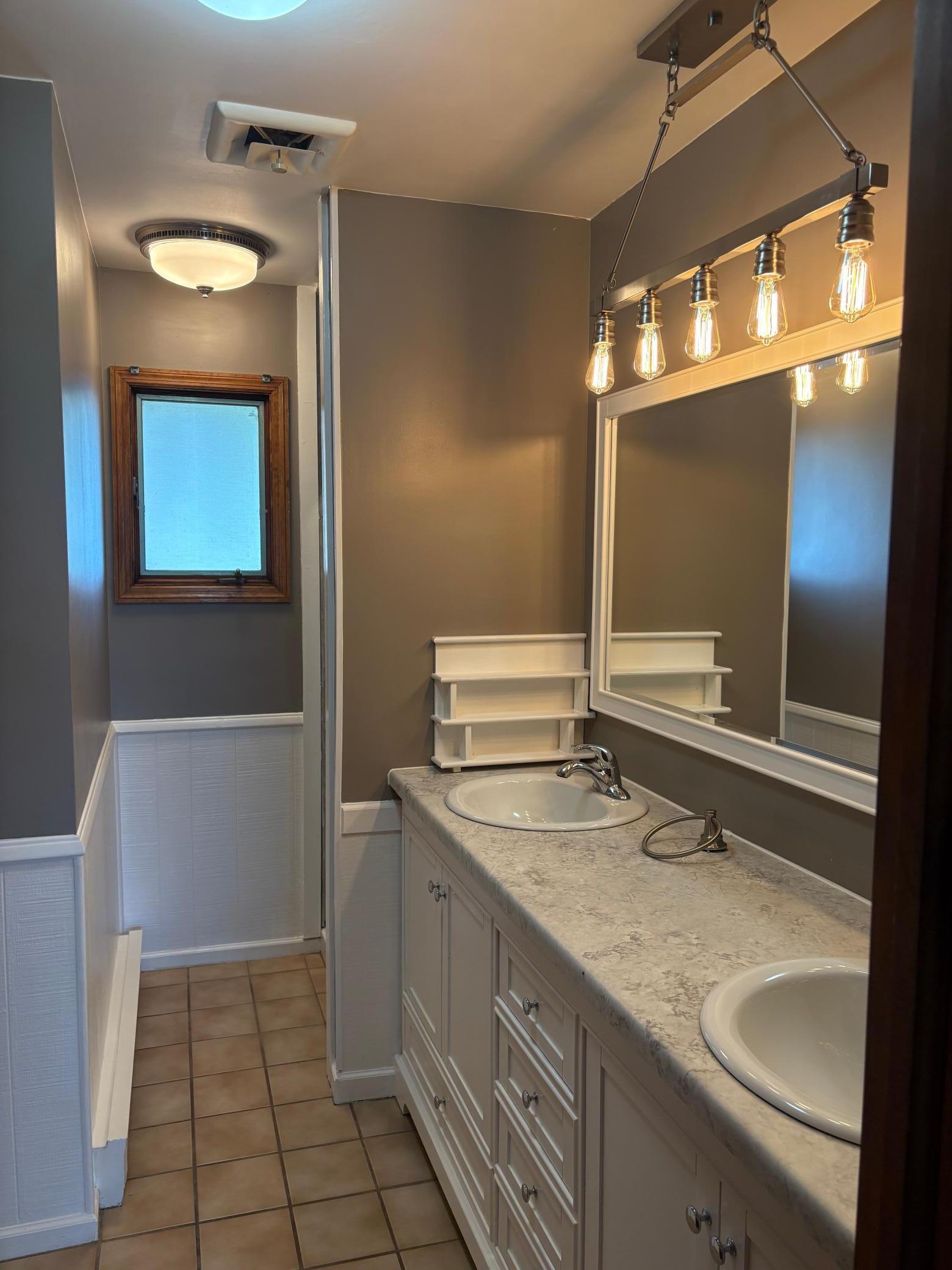 4075 County Road 15 Montevideo, MN 56265 - Photo 13 of 25