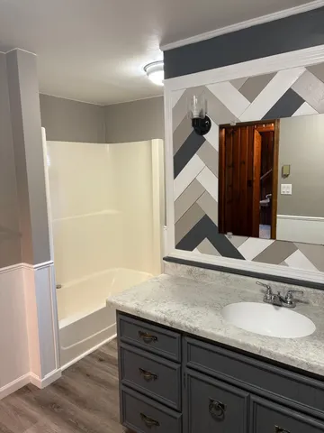 $309,900 | 4075 County Road 15, Montevideo, MN 56265