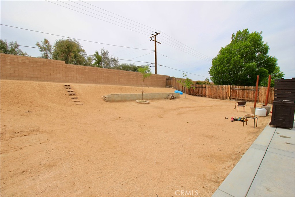 21243 Nisqually Road Apple Valley, CA 92308 - Photo 26 of 31