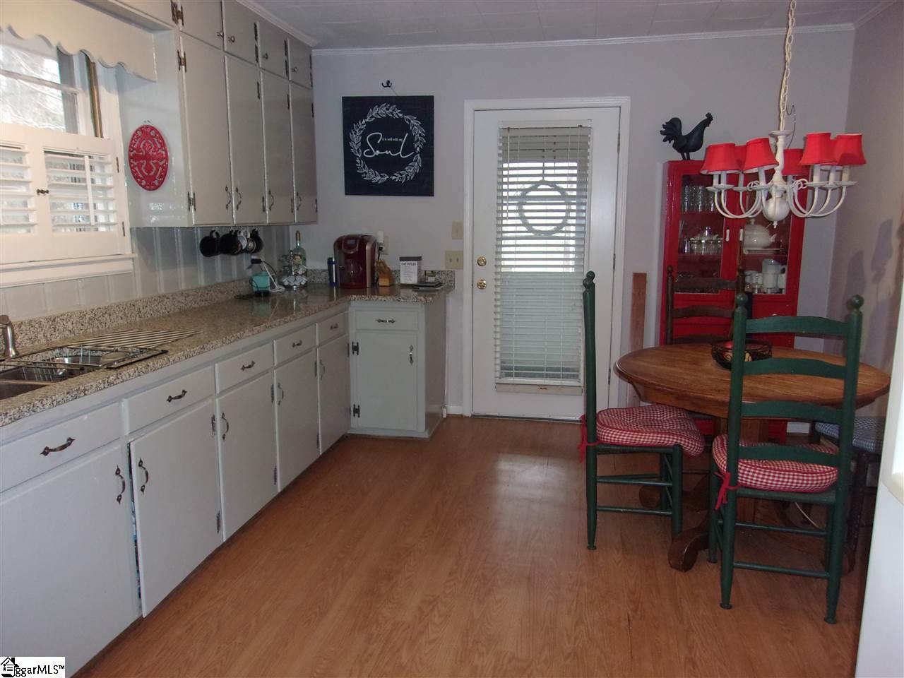 1393 Smithville Road Mountville, SC 29370 - Photo 5 of 16 Gallery Image 5