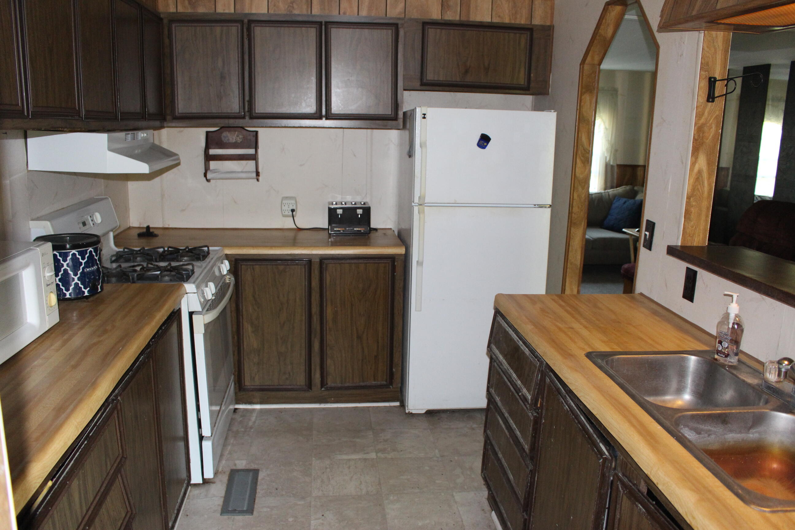 13705 County Line Road Brooklyn, MI 49230 - Photo 7 of 12 b2