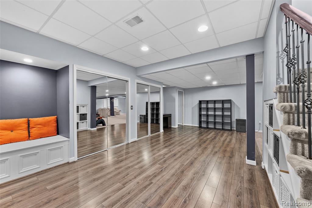 4476 Woodcliff Court Rochester, MI 48306 - Photo 43 of 74 Gallery Image 43