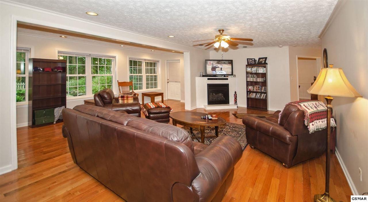 157 Rabbit Run Way Dandridge, TN 37725 - Photo 10 of 35 Gallery Image 10