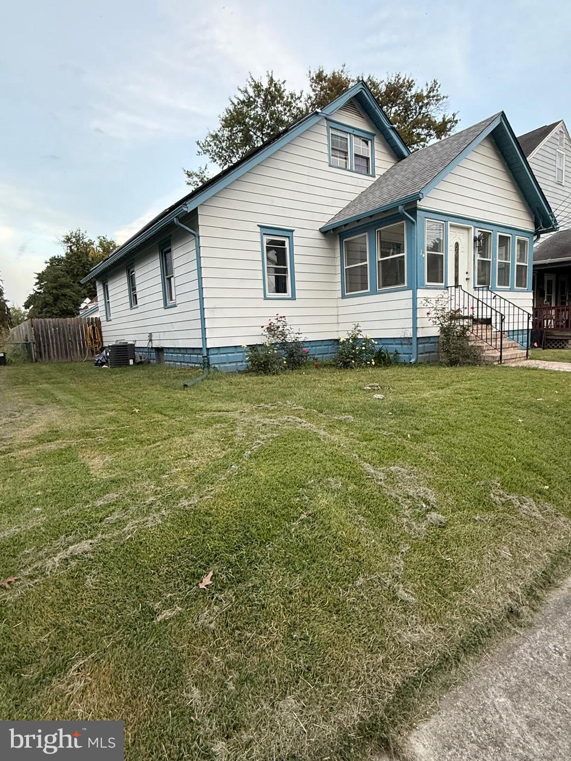 352 Allen Avenue Salem, NJ 08079 - Photo 3 of 24