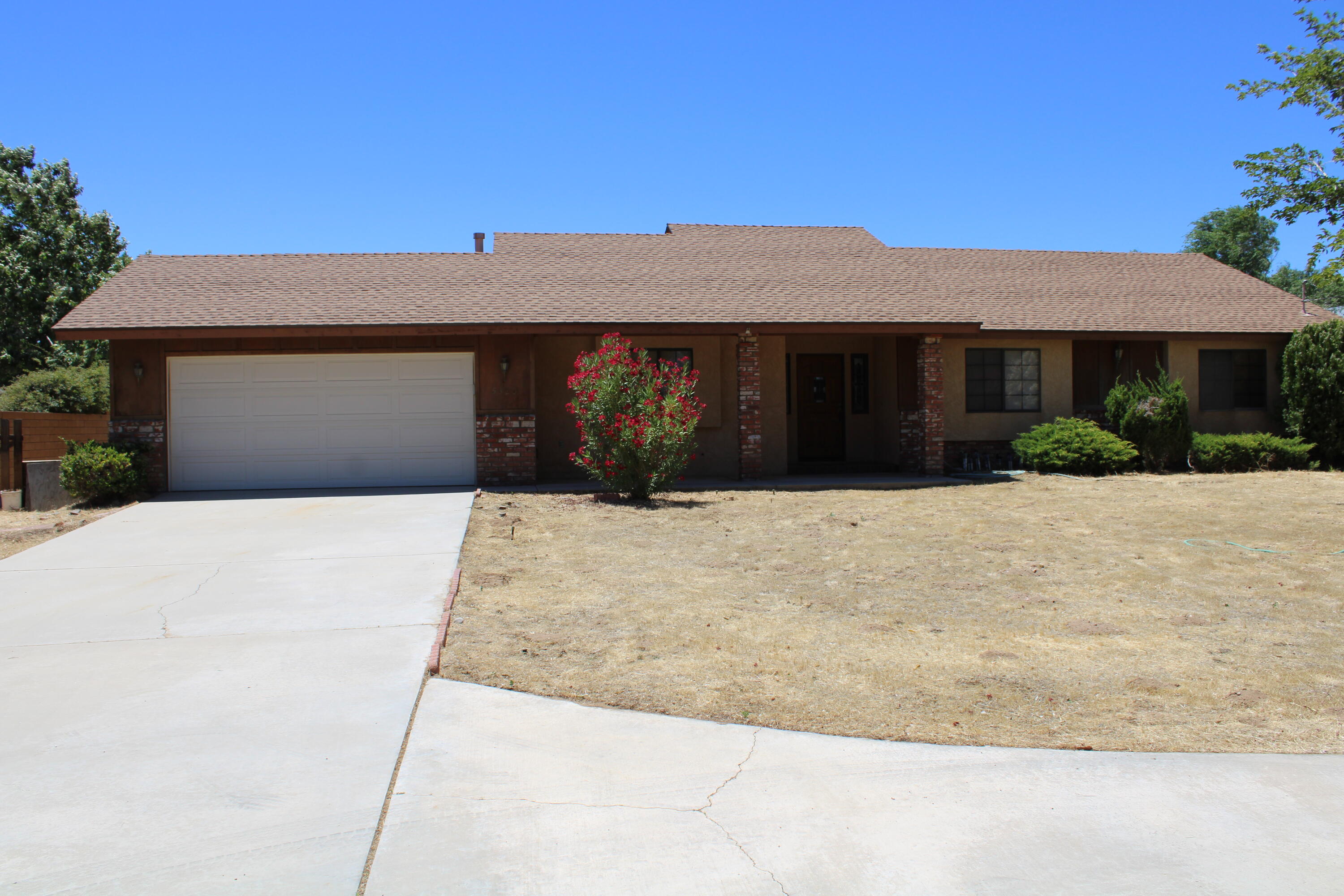 5320 Avenue M4 W Lancaster Ca West  