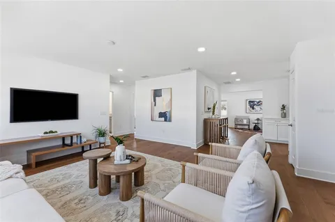 $575,000 | 3015 West North B Street, Tampa, FL 33609