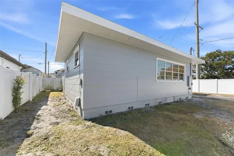 $575,000 | 3015 West North B Street, Tampa, FL 33609