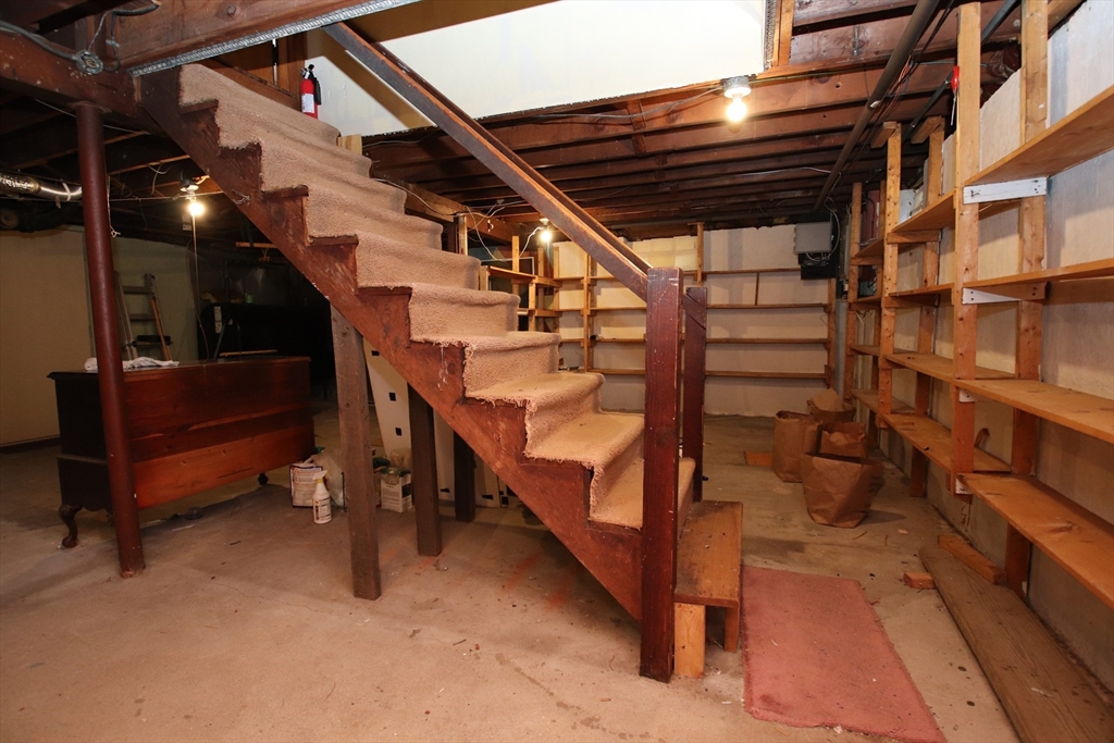 86 Farrell Road Lynn, MA 01905 - Photo 26 of 36 Gallery Image 26
