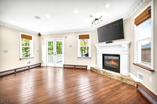 $790,000 | 22 Vine Street, Nutley, NJ 07110