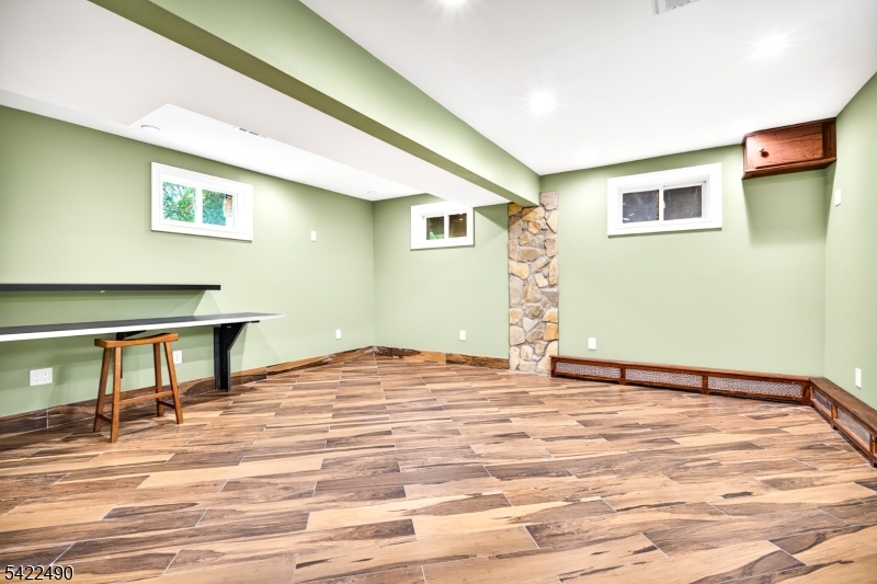 22 Vine Street Nutley, NJ 07110 - Photo 14 of 50