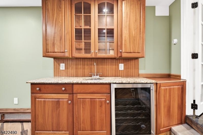 22 Vine Street Nutley, NJ 07110 - Photo 16 of 50