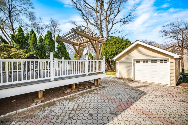 22 Vine Street Nutley, NJ 07110 - Photo 33 of 50