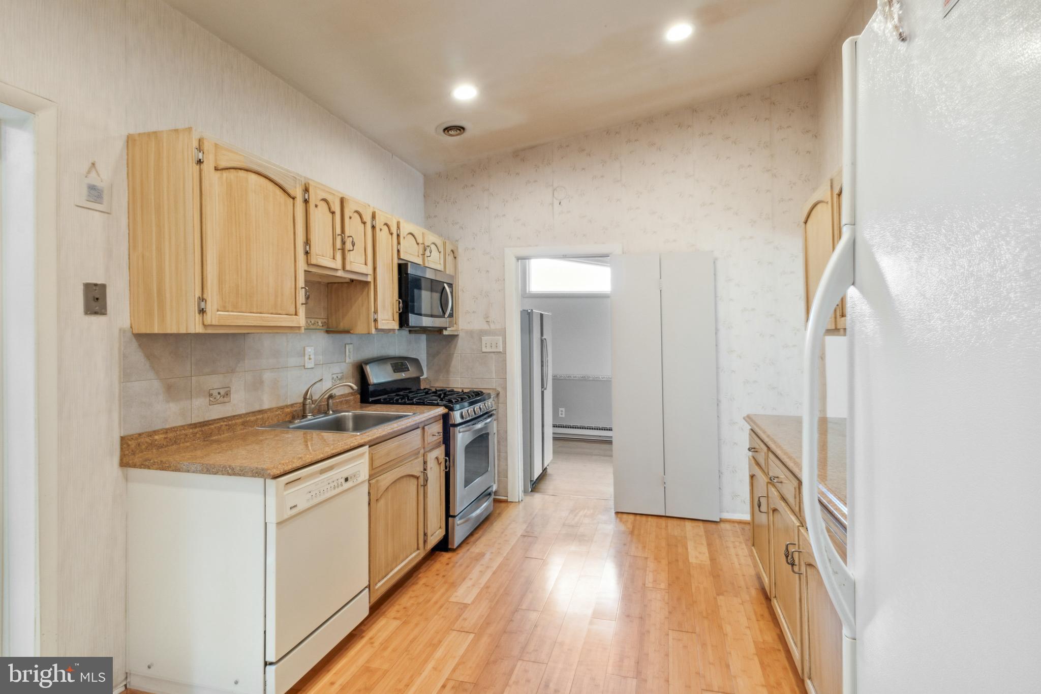 2430 Sylvale Road Baltimore, MD 21209 - Photo 11 of 28 Gallery Image 11