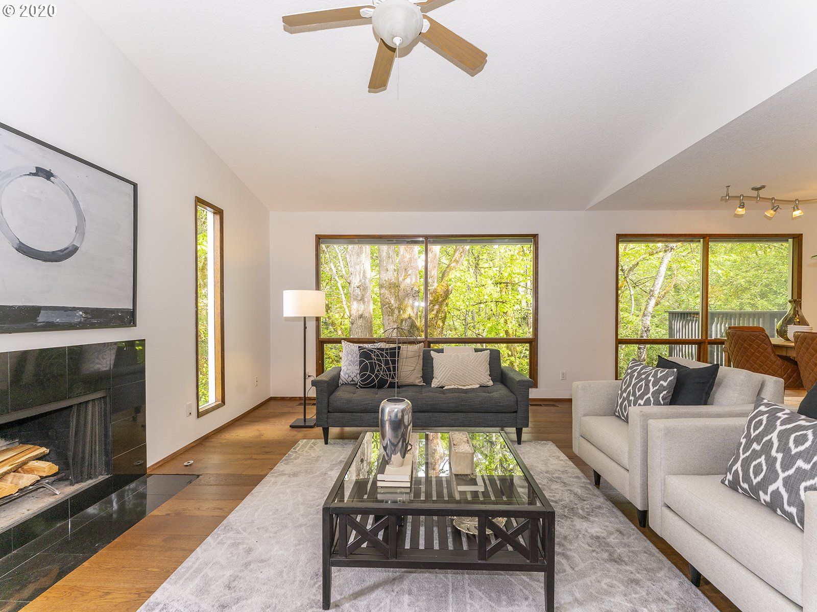 4229 Southwest 48th Place Portland, OR 97221 - Photo 6 of 27 Gallery Image 6