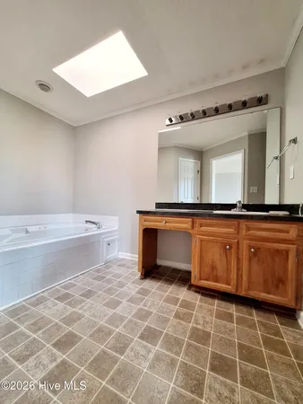 $1,050 | 3979 Sterling Pointe Drive, Unit MMM3, Winterville, NC 28590