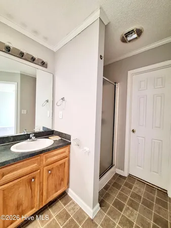 $1,050 | 3979 Sterling Pointe Drive, Unit MMM3, Winterville, NC 28590