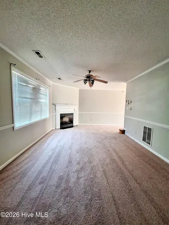 $1,050 | 3979 Sterling Pointe Drive, Unit MMM3, Winterville, NC 28590