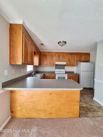 $1,050 | 3979 Sterling Pointe Drive, Unit MMM3, Winterville, NC 28590