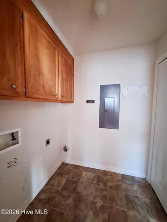 $1,050 | 3979 Sterling Pointe Drive, Unit MMM3, Winterville, NC 28590