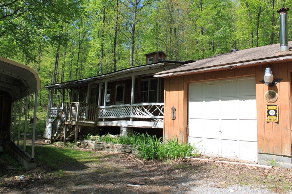 5255 Book Road Robertsdale, PA 16674 - Photo 4 of 14 Gallery Image 4