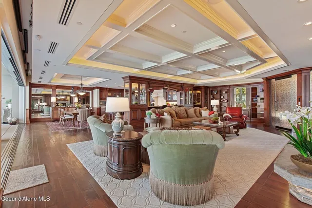 $5,750,000 | 2031 South Island Green Drive, Coeur D'Alene, ID 83814