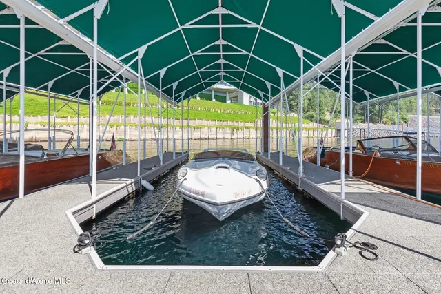 $5,750,000 | 2031 South Island Green Drive, Coeur D'Alene, ID 83814