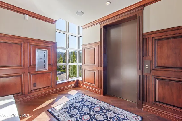 $5,750,000 | 2031 South Island Green Drive, Coeur D'Alene, ID 83814