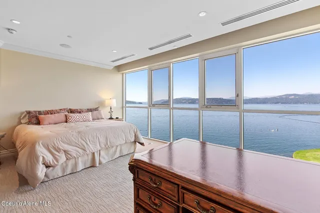 $5,750,000 | 2031 South Island Green Drive, Coeur D'Alene, ID 83814