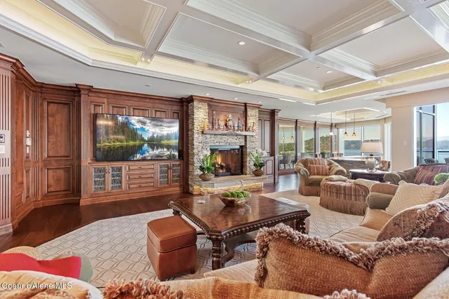 $5,750,000 | 2031 South Island Green Drive, Coeur D'Alene, ID 83814