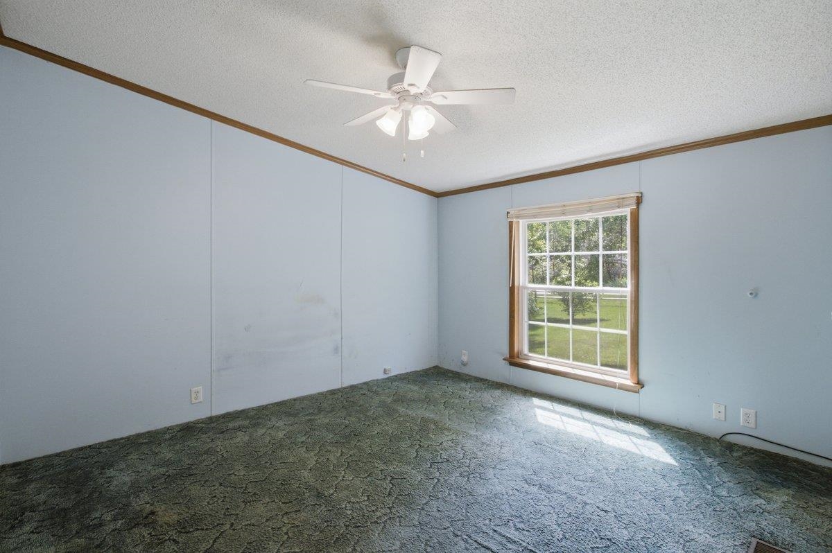 549 Houran Road Bennington, VT 05201 - Photo 21 of 36