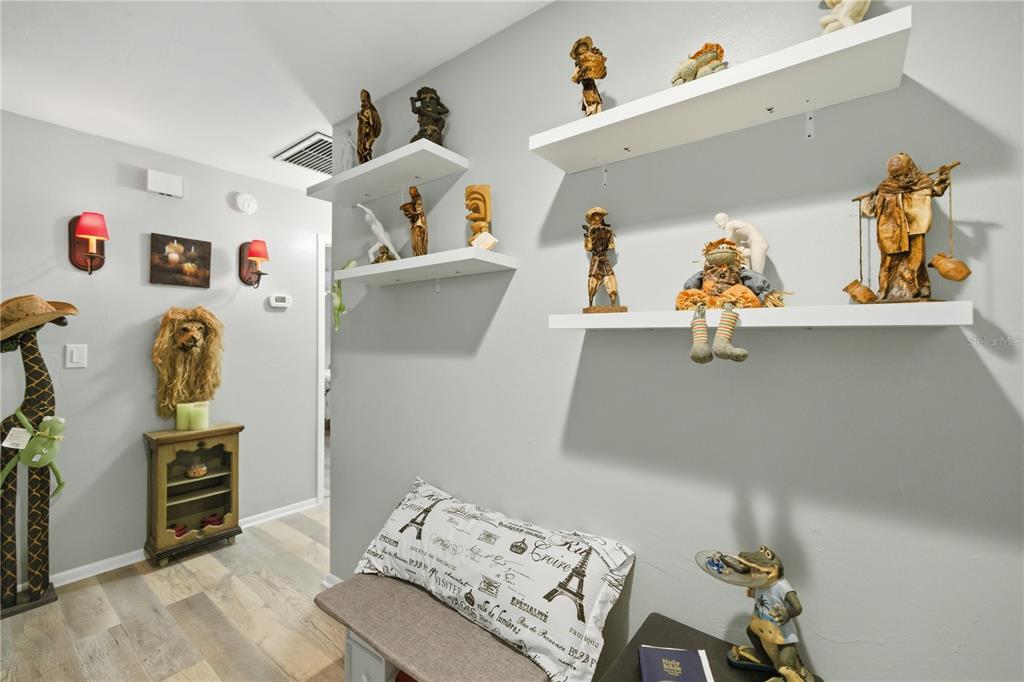 8951 Southwest 202nd Avenue Road Dunnellon, FL 34431 - Photo 4 of 38 a view of a workspace with furniture