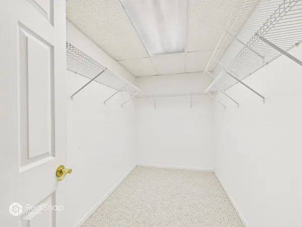 $399,000 | 2334 Meadowcroft Lane, Grayslake, IL 60030