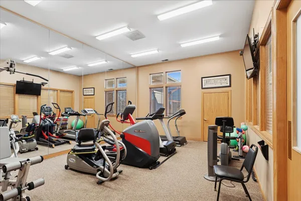 $399,000 | 2334 Meadowcroft Lane, Grayslake, IL 60030