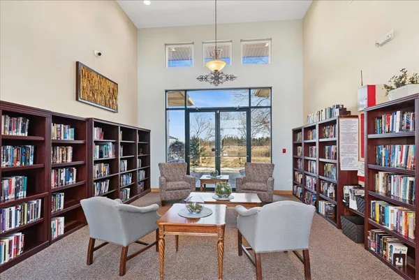 $399,000 | 2334 Meadowcroft Lane, Grayslake, IL 60030