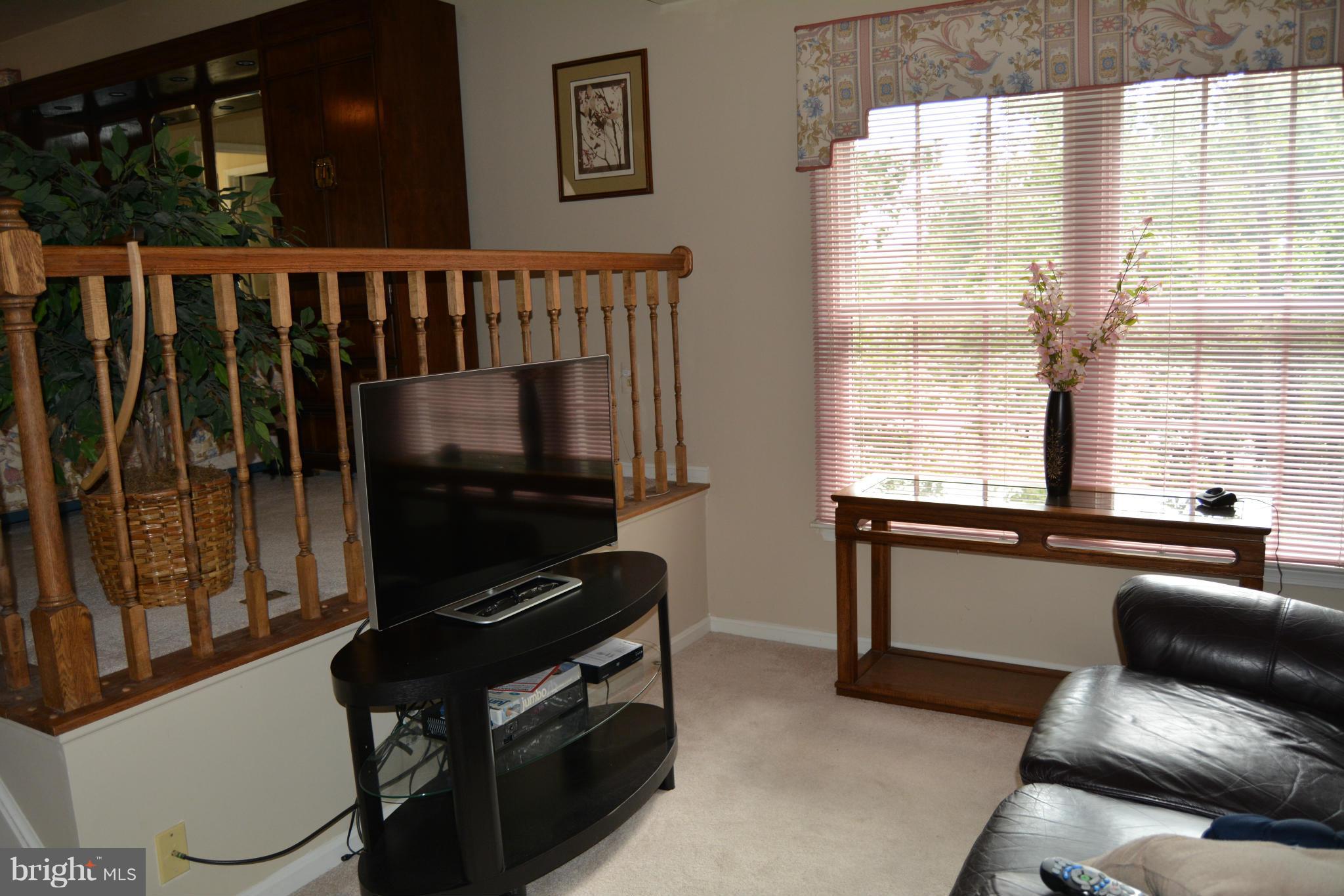 765 Fawnelm Road Severn, MD 21144 - Photo 15 of 29 Master Bedroom Sitting area
