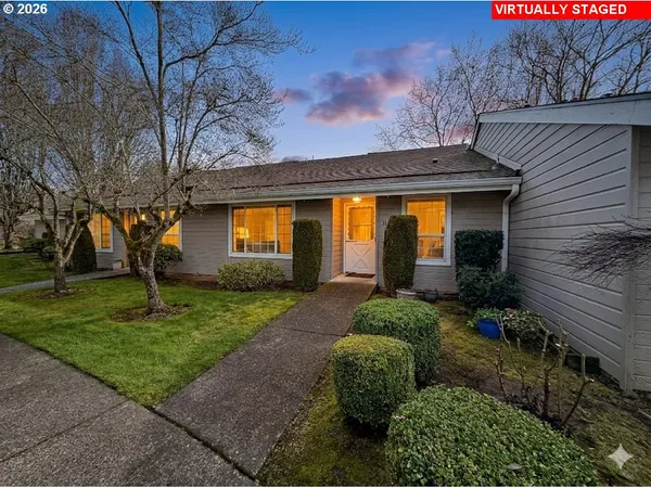 $238,000 | 13775 Southwest Scholls Ferry Road Southwest, Unit 11, Beaverton, OR 97008