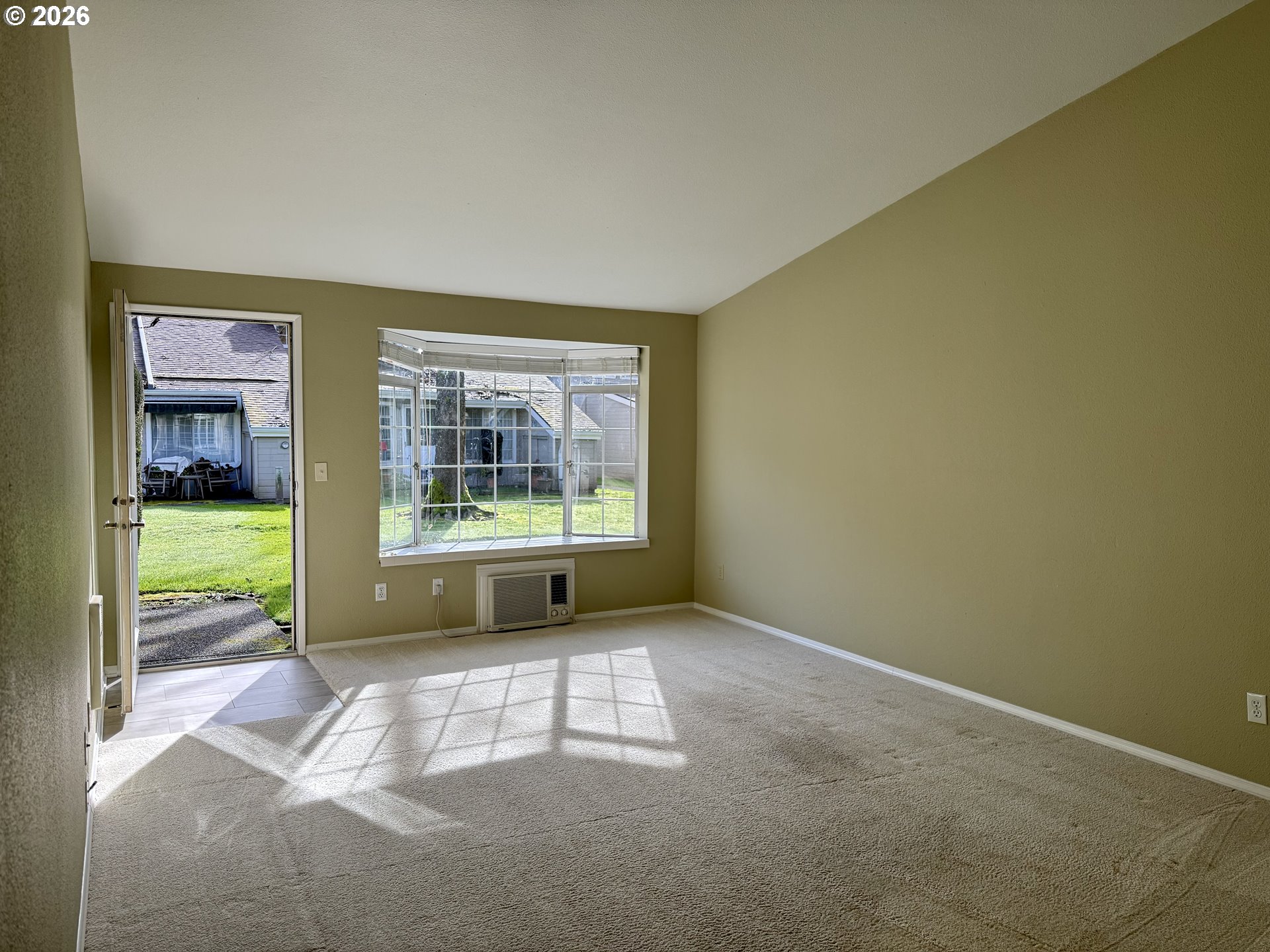 13775 Southwest Scholls Ferry Road Southwest, Unit 11 Beaverton, OR 97008 - Photo 12 of 33