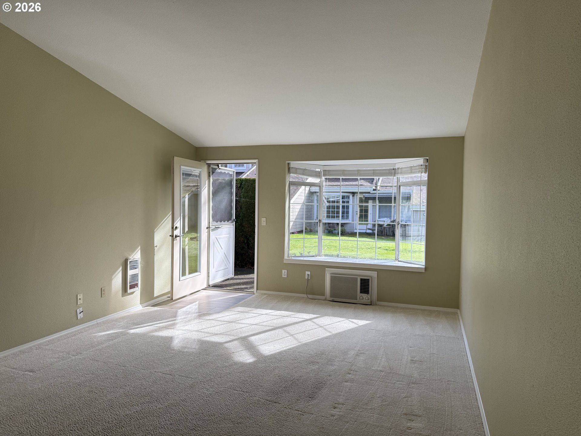 13775 Southwest Scholls Ferry Road Southwest, Unit 11 Beaverton, OR 97008 - Photo 13 of 33