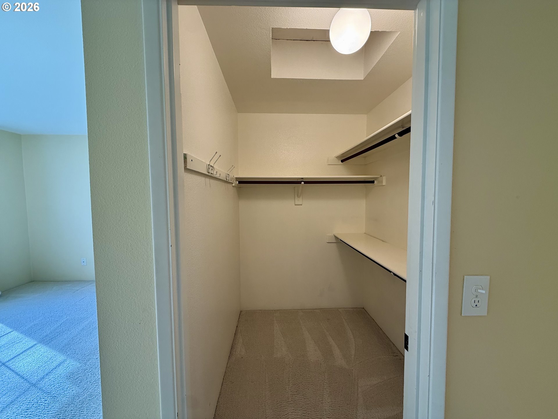 13775 Southwest Scholls Ferry Road Southwest, Unit 11 Beaverton, OR 97008 - Photo 22 of 33 Owner's Suite Bedroom