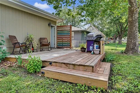 $256,500 | 218 Cedarlane Drive, Wellsville, KS 66092