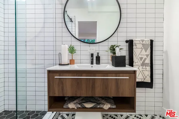 $6,600 | 28374 Rey De Copas Lane, Malibu, CA 90265