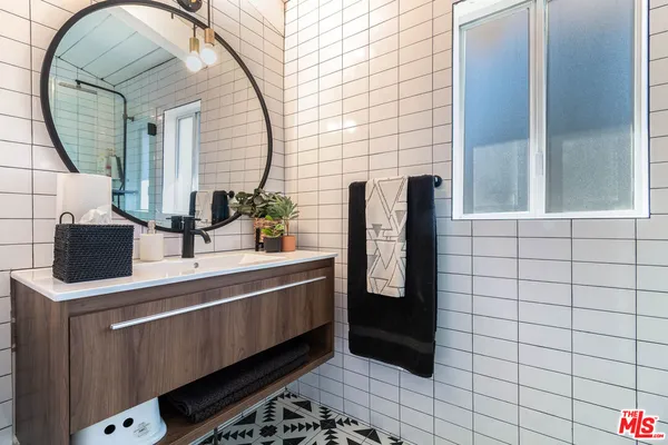 $6,600 | 28374 Rey De Copas Lane, Malibu, CA 90265