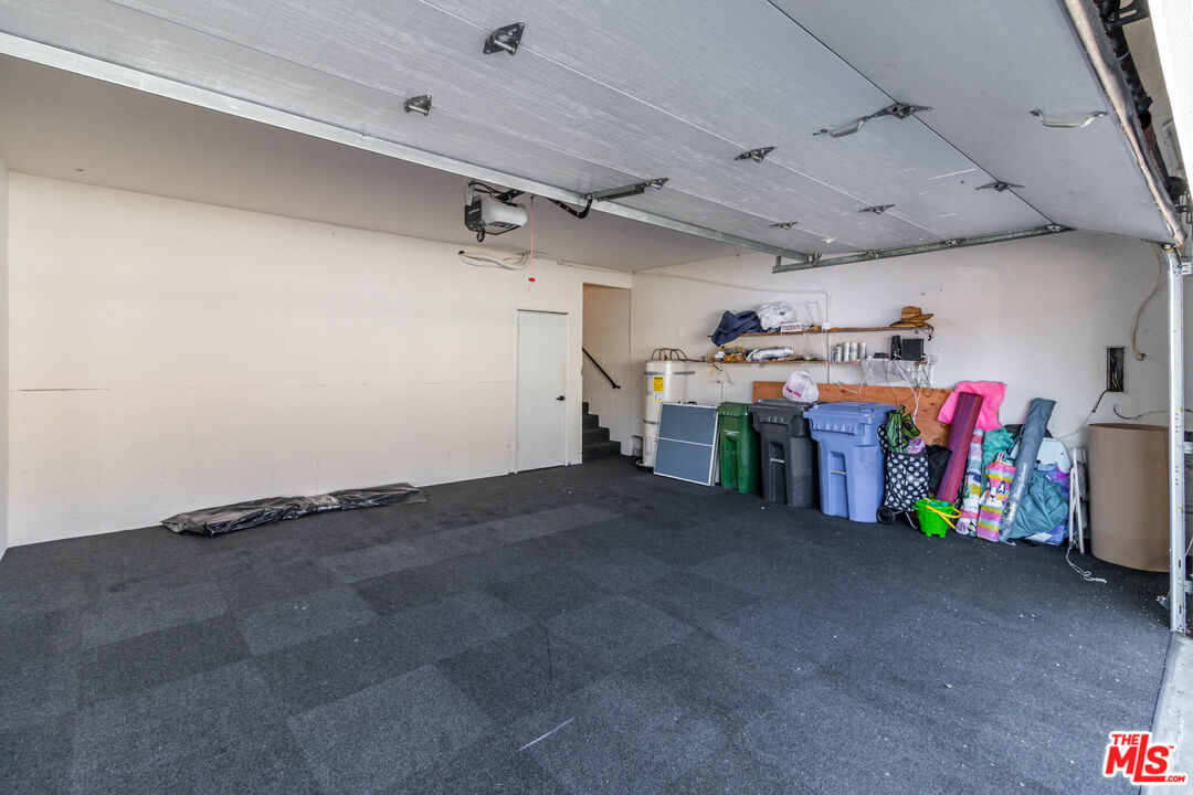 28374 Rey De Copas Lane Malibu, CA 90265 - Photo 6 of 40