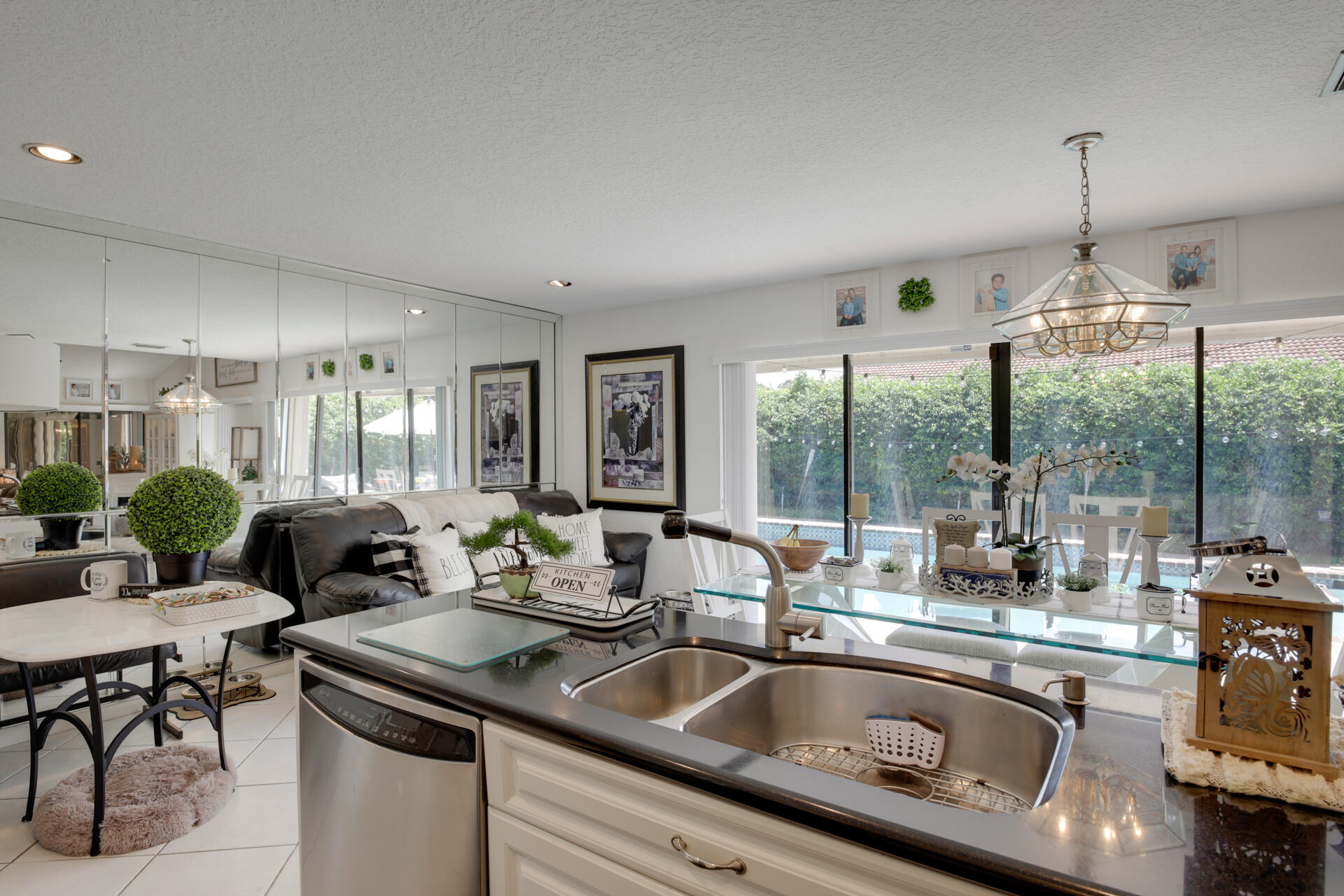 2414 Northwest 30th Road Boca Raton, FL 33431 - Photo 15 of 64 2414 NW 30th Rd (15)