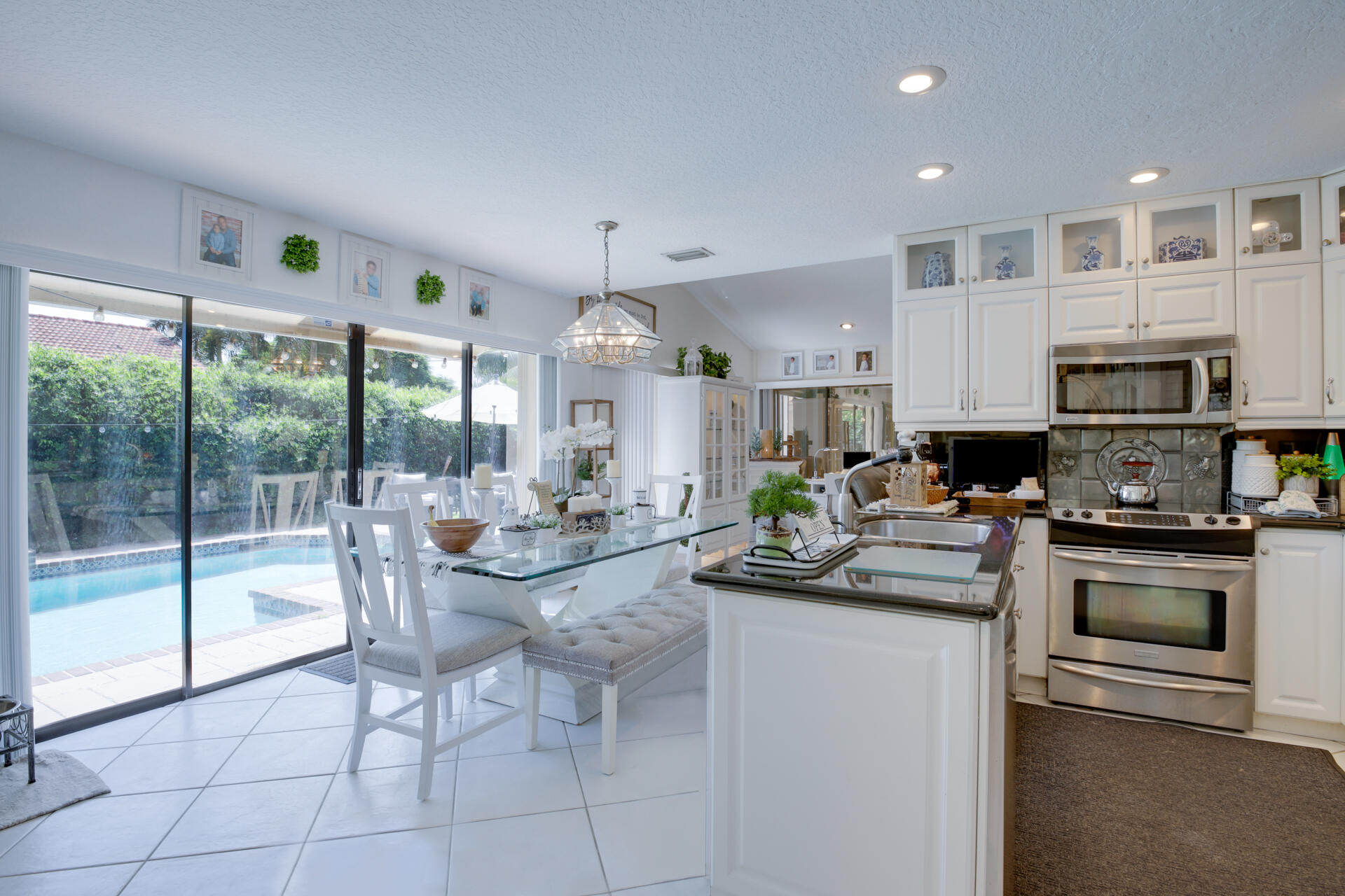 2414 Northwest 30th Road Boca Raton, FL 33431 - Photo 17 of 64 2414 NW 30th Rd (17)