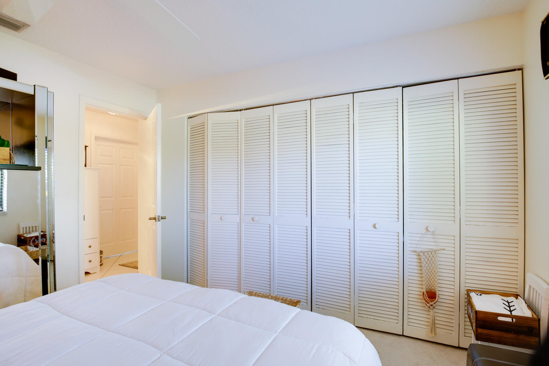 2414 Northwest 30th Road Boca Raton, FL 33431 - Photo 25 of 64 2414 NW 30th Rd (27)