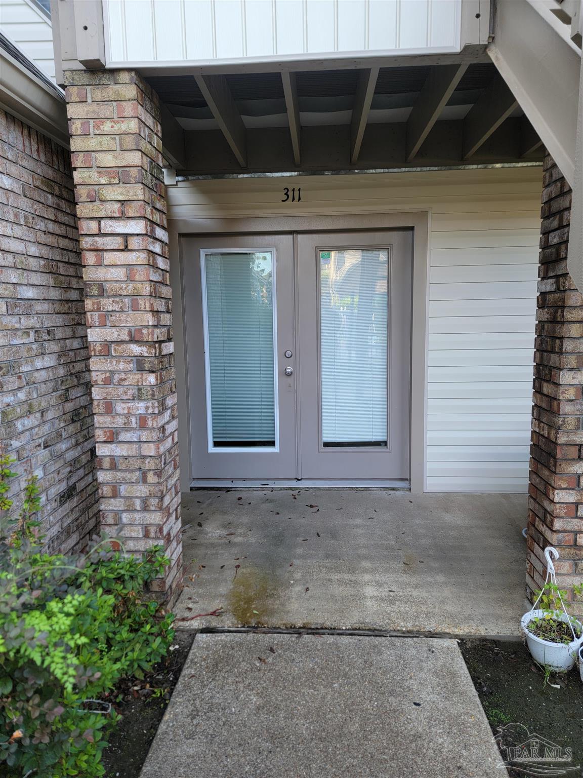 7150 Plantation Road, Unit 311 Pensacola, FL 32504 - Photo 2 of 11