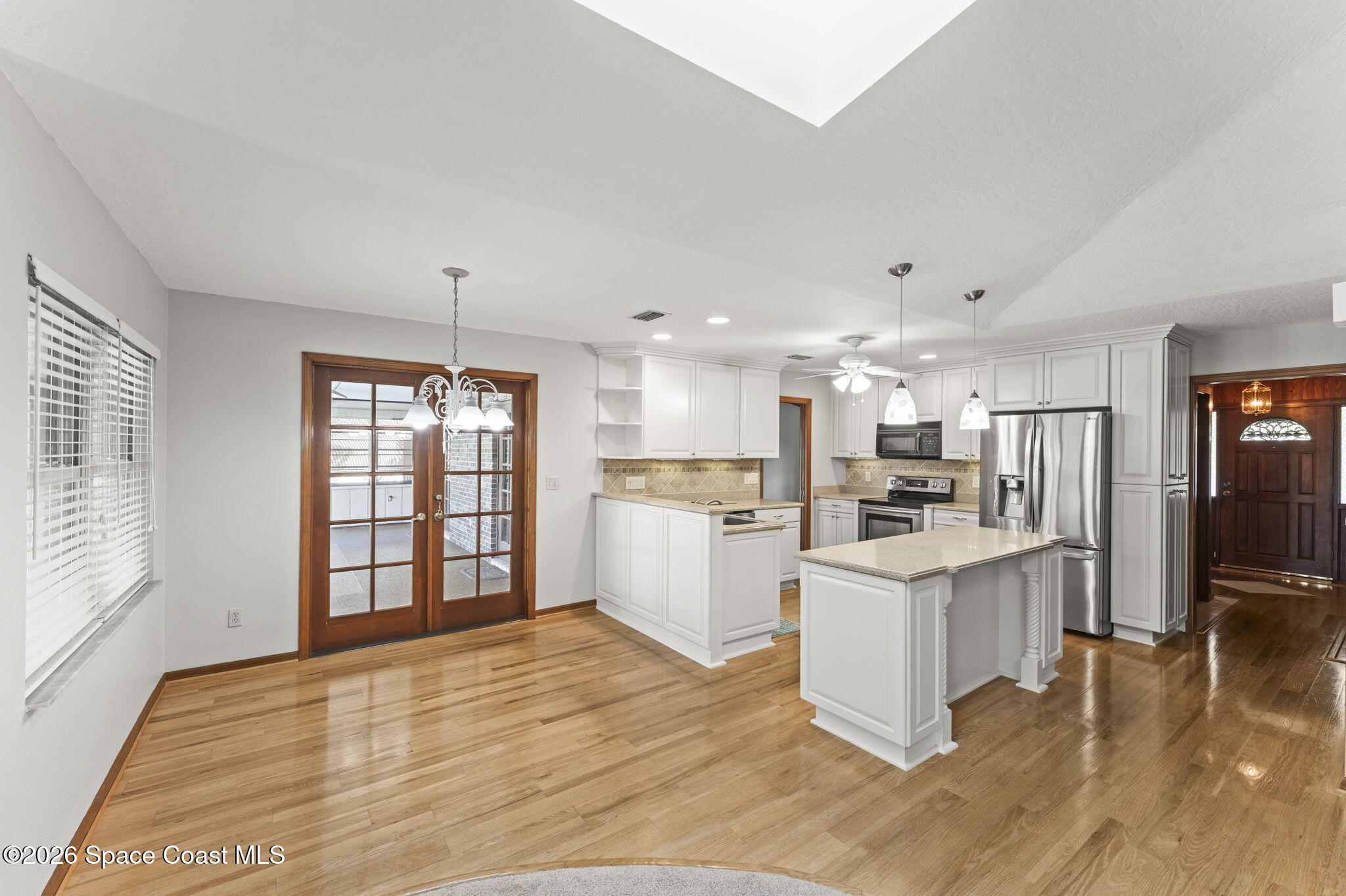 295 Sandy Run Melbourne, FL 32940 - Photo 7 of 33 06