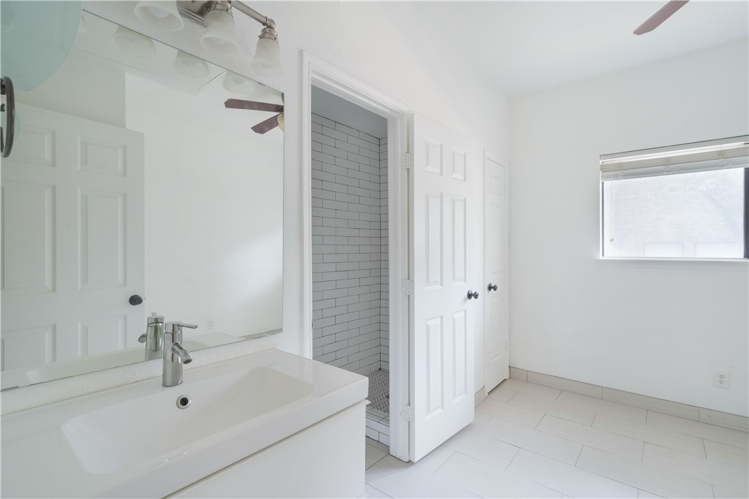 2605 Enfield Road, Unit 110 Austin, TX 78703 - Photo 14 of 22 Wall Mounted Vanity